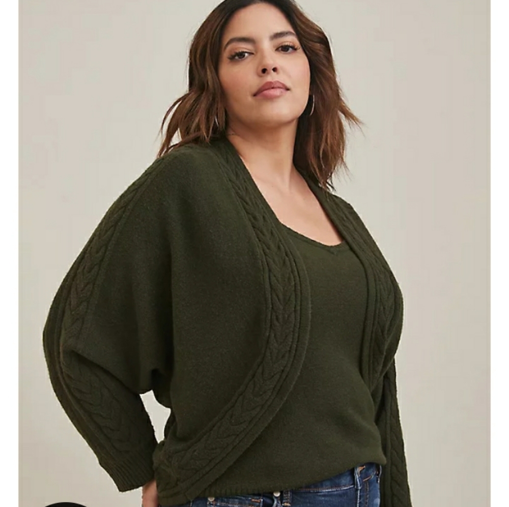 Torrid Everday Plush Dolman Sleeve Shrug Sweater - Picture 2 of 4